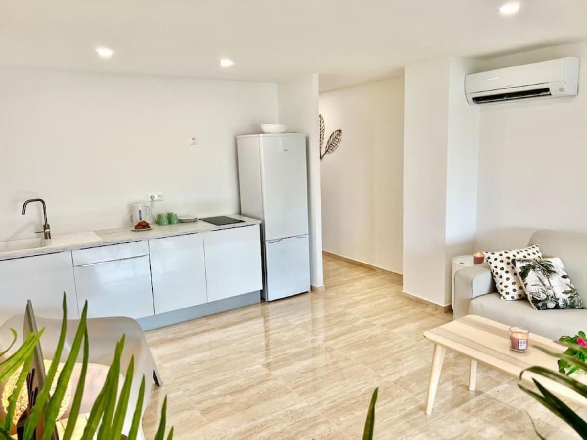 Maracuja 7, Orient Bay Village, Walkable Beach At 100M Bagian luar foto